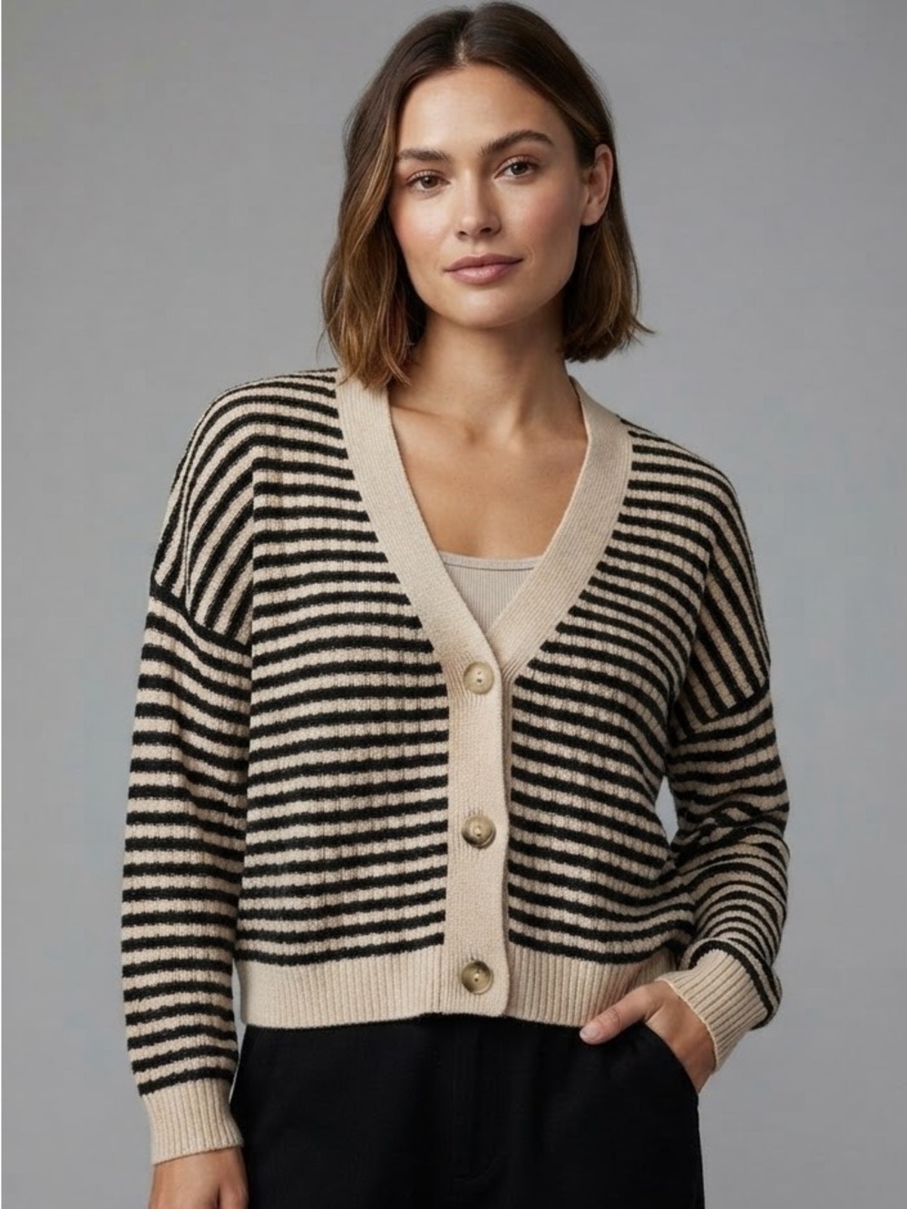 Women's Gilli Striped Cardigan Sweater Beige Black Size M NWOT